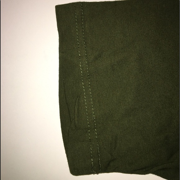 2 T-Shirts - Picture 2 of 10